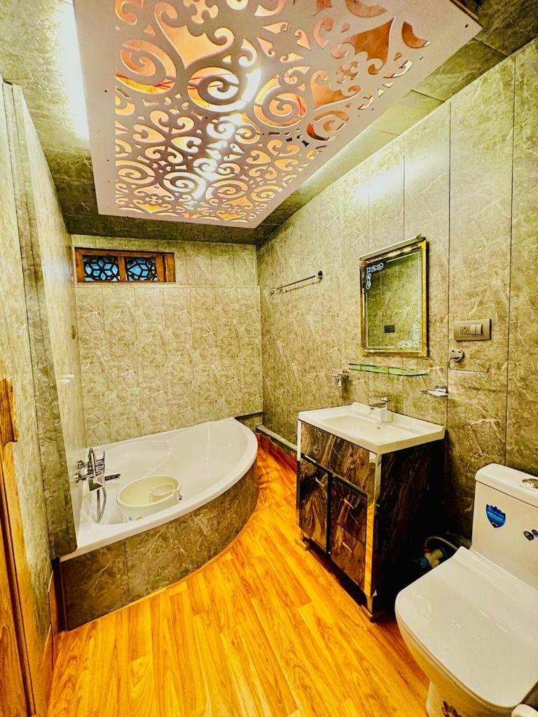 The Heritage Safina Group Of Houseboats Σριναγκάρ Εξωτερικό φωτογραφία