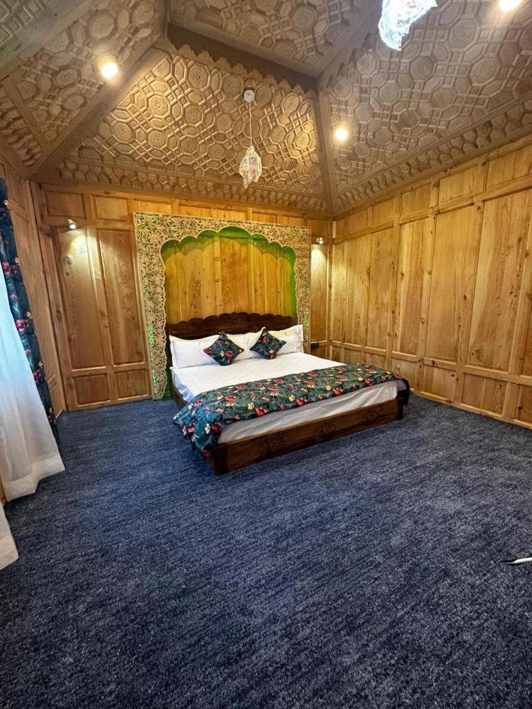 The Heritage Safina Group Of Houseboats Σριναγκάρ Εξωτερικό φωτογραφία